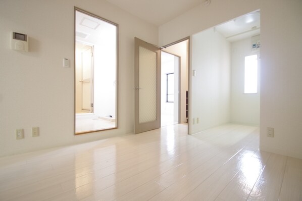 コンフォールクレールの物件内観写真